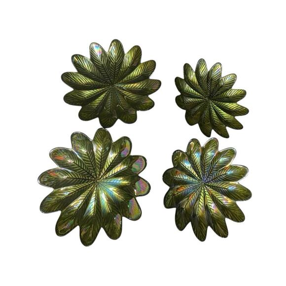 Carnival Glass Green Iridescent Leaf Salad Luncheon Plates Set Of 4 VINTAGE - Picture 1 of 12